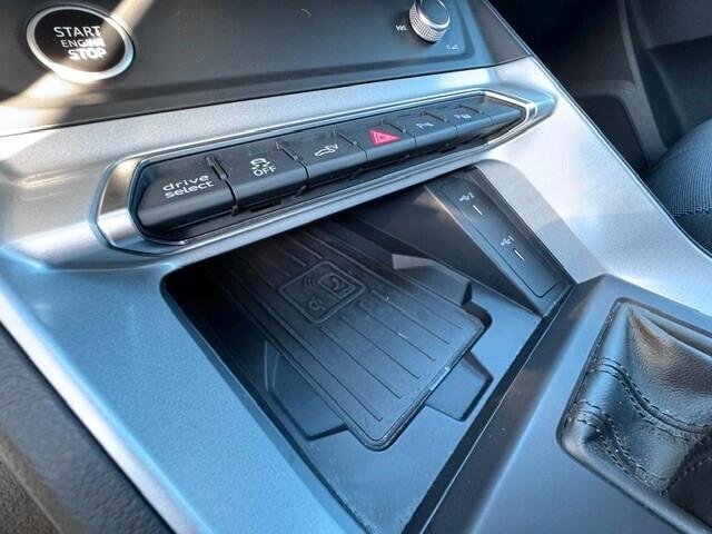 Audi Q3 45 1.4 tfsi hybrid / Plugin S-tronic Fatturabile
