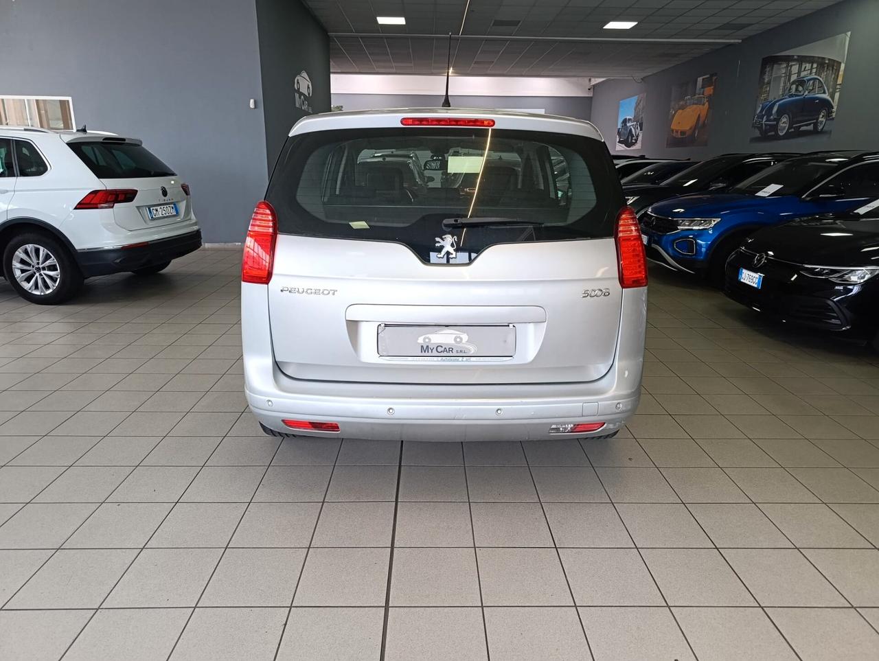 Peugeot 5008 Diesel Manuale