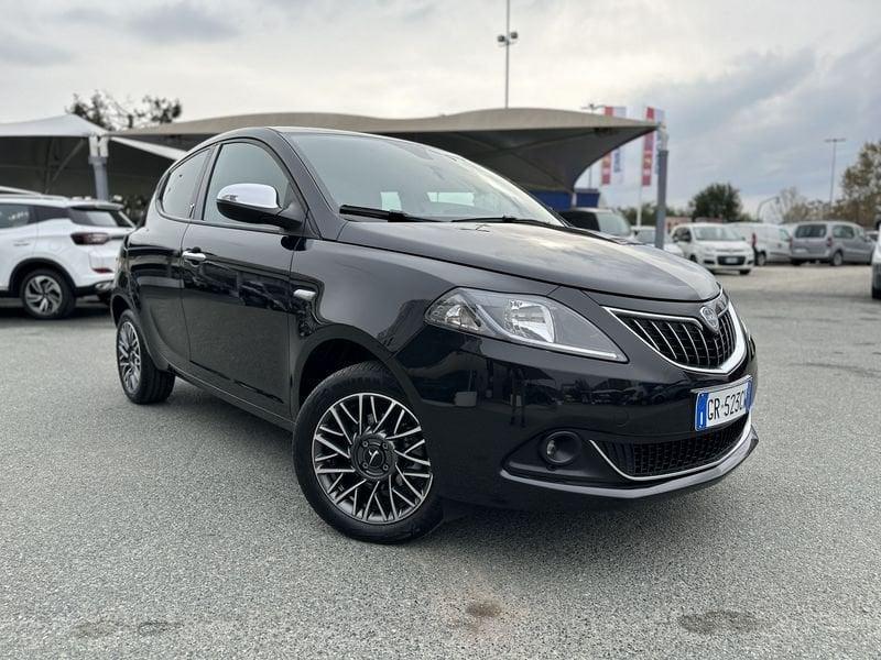 Lancia Ypsilon 1.0 FireFly 5 porte S&S Hybrid Gold Plus