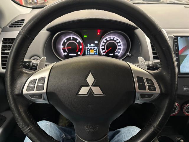 MITSUBISHI Outlander 2.2 DI-D 4X4