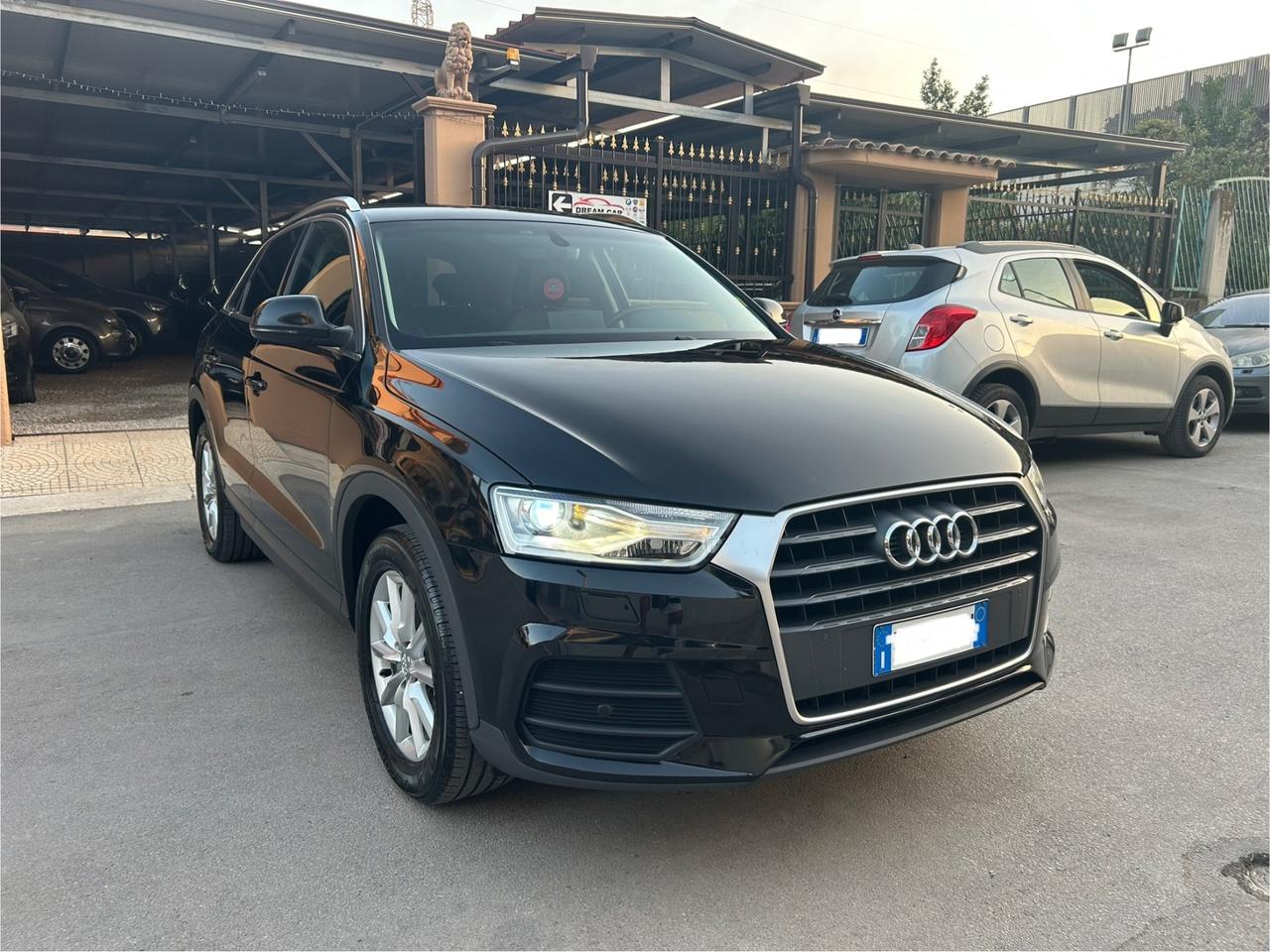 Audi Q3 2.0 TDI 120 CV Sport