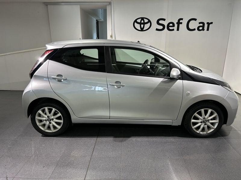 Toyota Aygo Aygo Connect 1.0 VVT-i 72 CV 5 porte x-play MMT