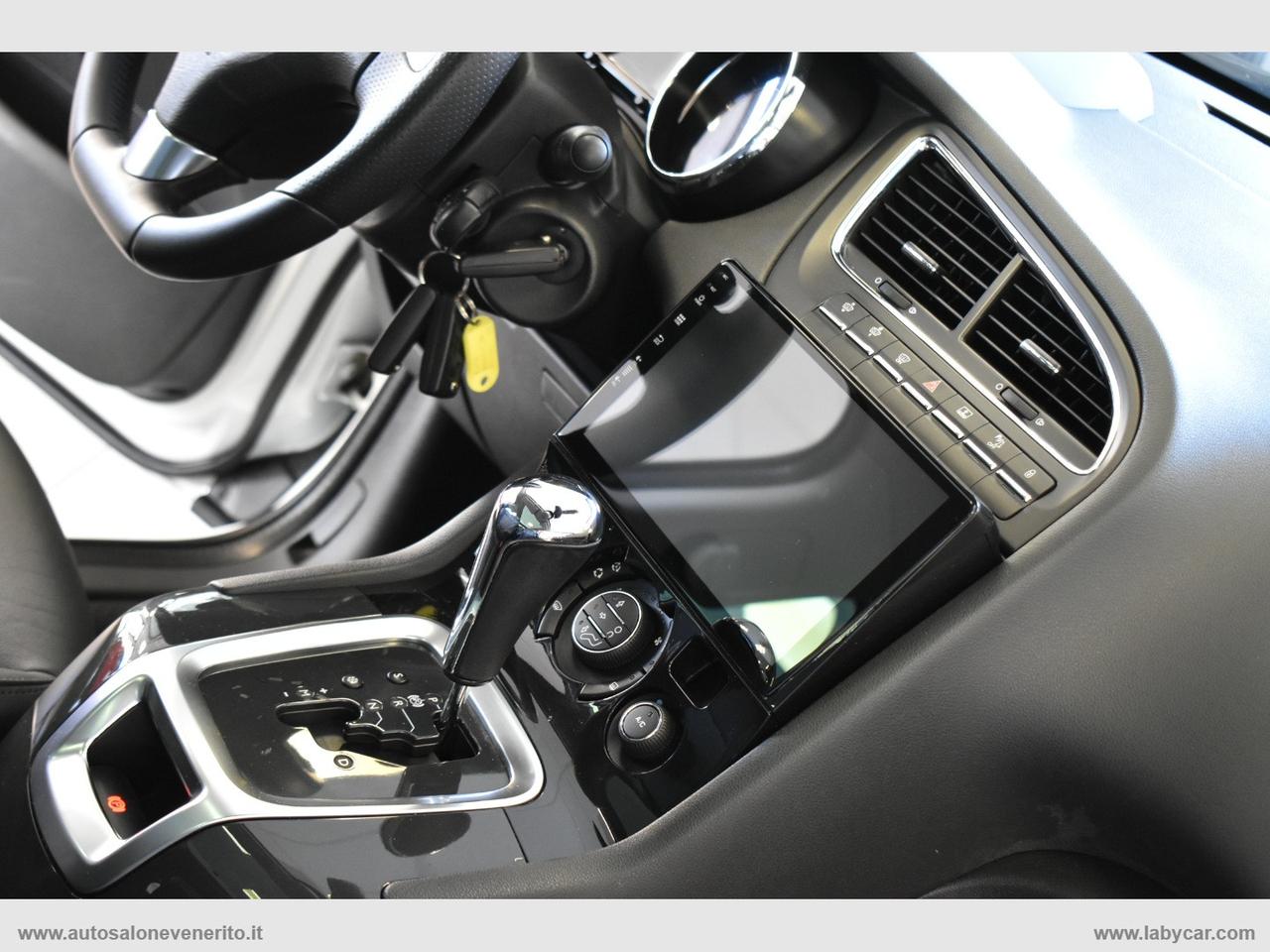 PEUGEOT 5008 BlueHDi 120 EAT6 S&S Allure