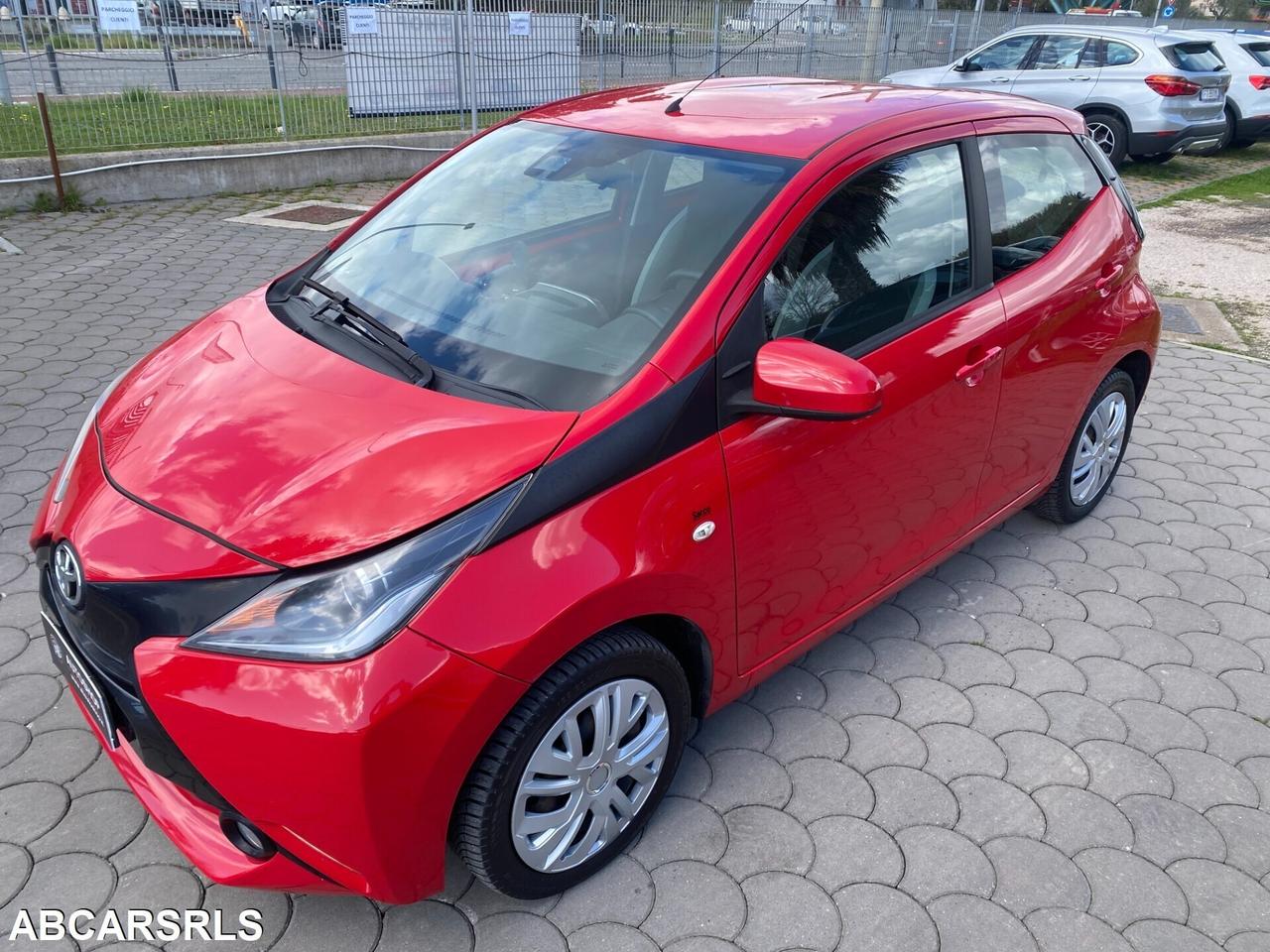 TOYOTA - Aygo - 1.0 VVT-i 69 CV x-play - UNIPRO. -