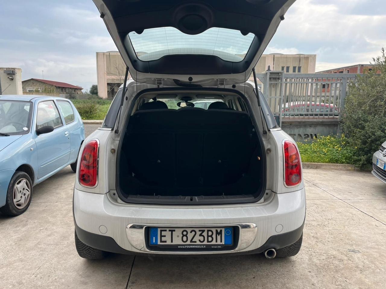 Mini Cooper D Countryman 1.6 D 112CV 2014