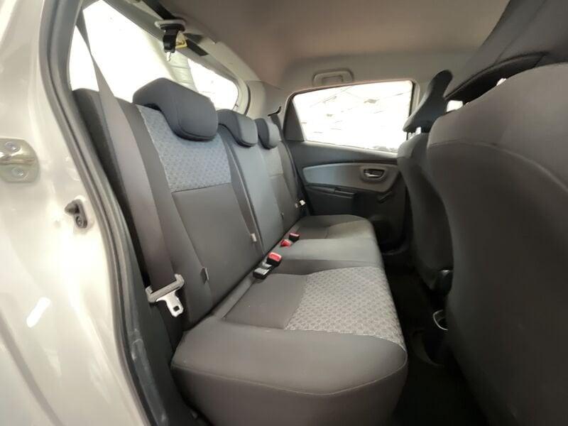 Toyota Yaris Yaris 1.0 5 porte Active