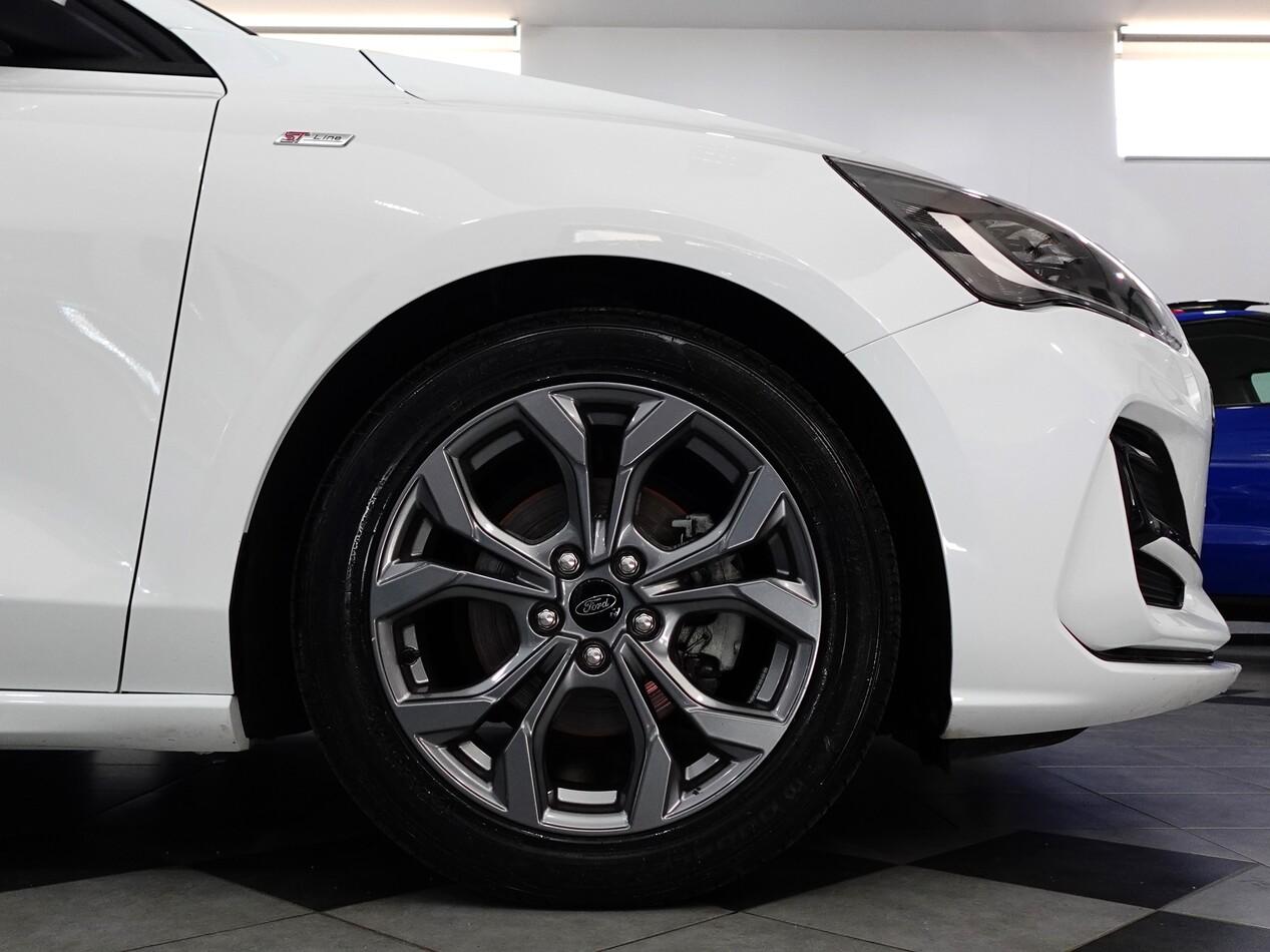 Ford Focus Wagon 1.5 EcoBlue 115 CV AUTO ST LINE SW