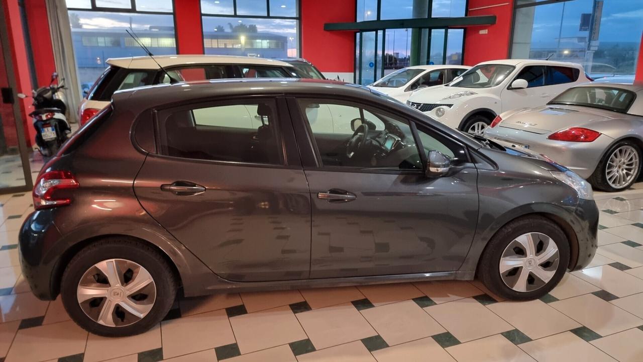 Peugeot 208 1.2 VTi 82 CV 5 porte Active