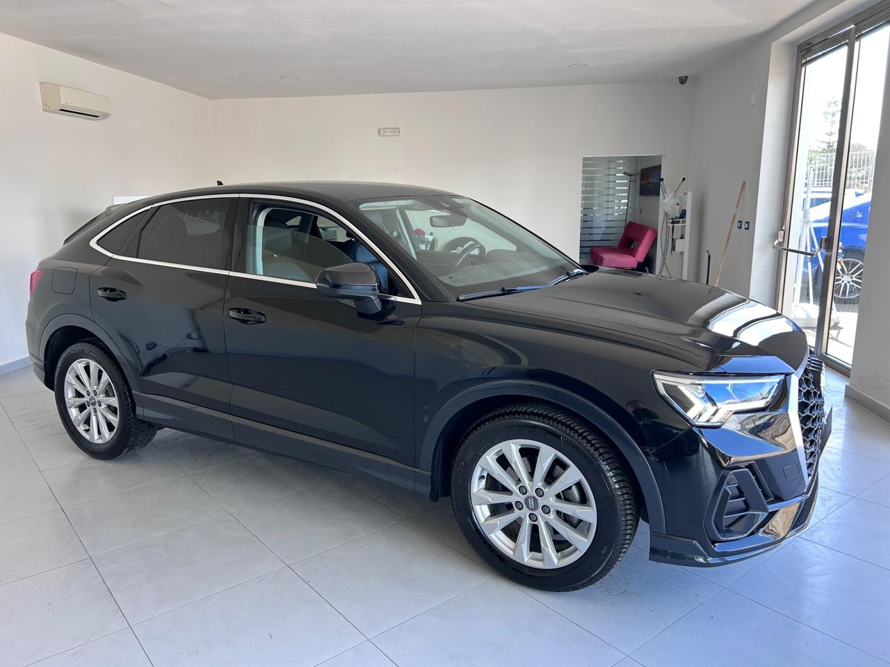 Audi Q3 Sportback 35 TDI S tronic Business Advanced