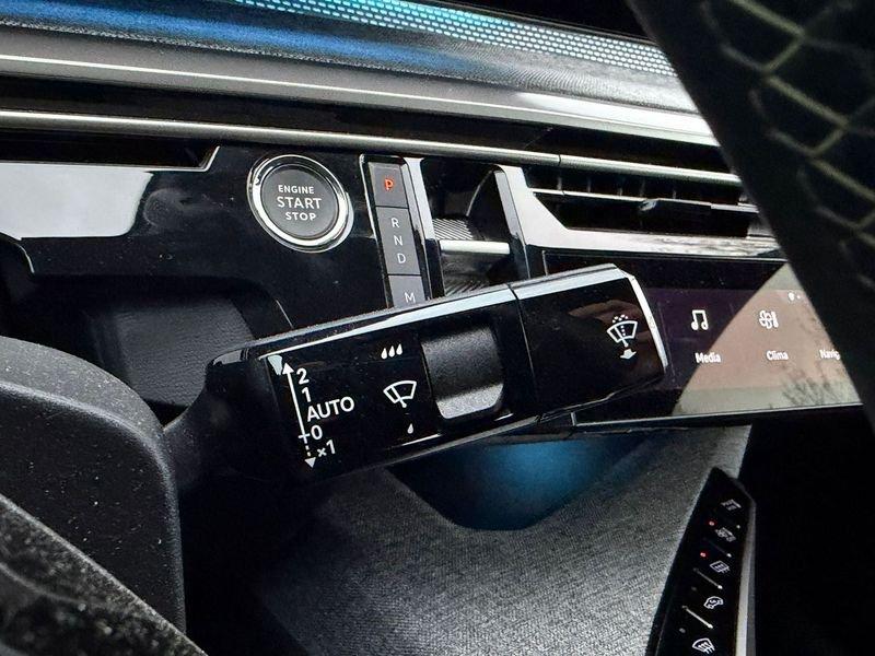 Peugeot 3008 3008 1.2 hybrid GT 145cv e-dcs6