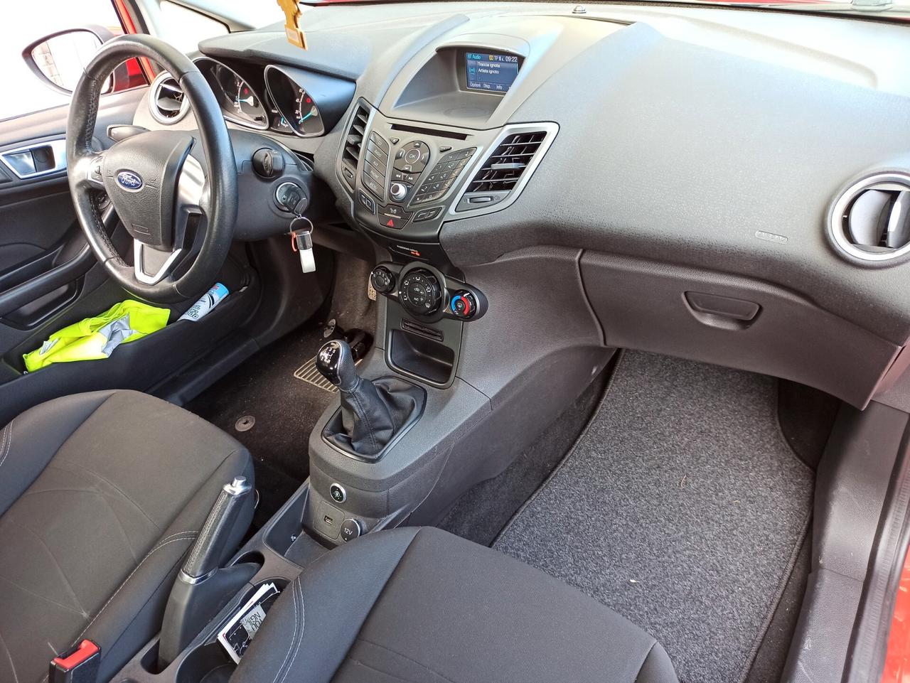 Ford Fiesta 1.4 5p. Bz.- GPL Titanium