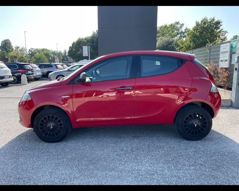 Lancia Ypsilon 0.9 TwinAir 85 CV 5 porte Metano Ecochic Silver