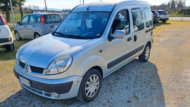 Renault Kangoo 1.5 dCi/82CV 5p. Con Pedana