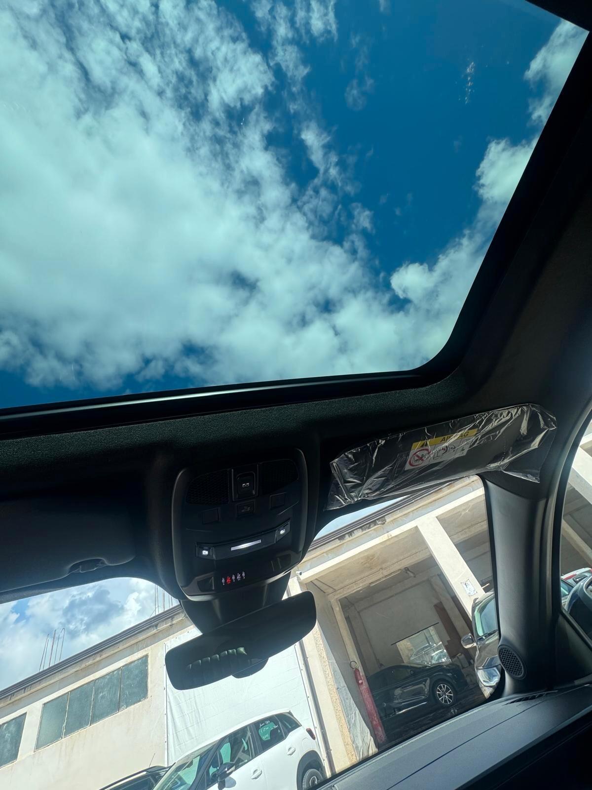 Alfa Romeo Junior 1.2 145 CV Hybrid eDCT6 Speciale