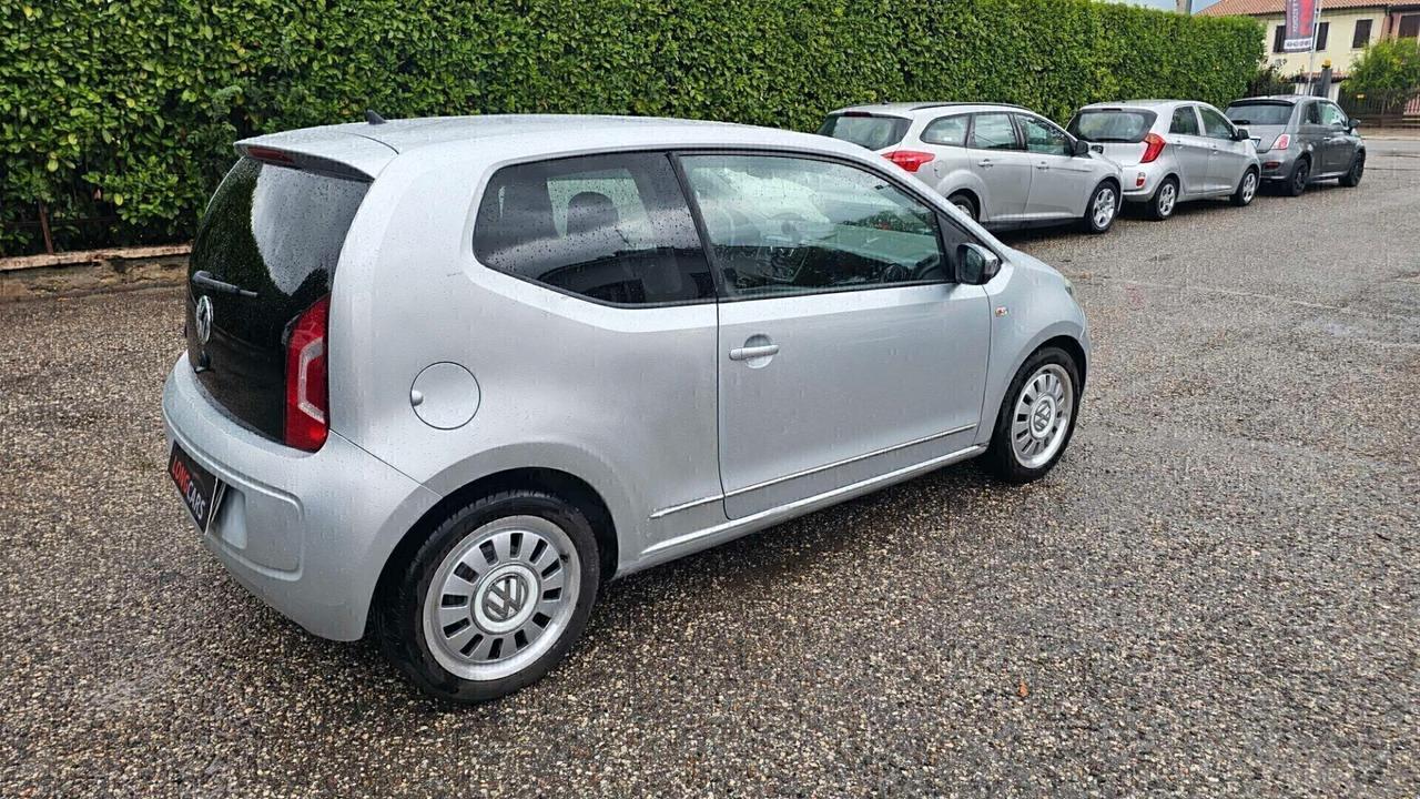 Volkswagen up! 1.0 75 CV 5p. high up! Neopatentati