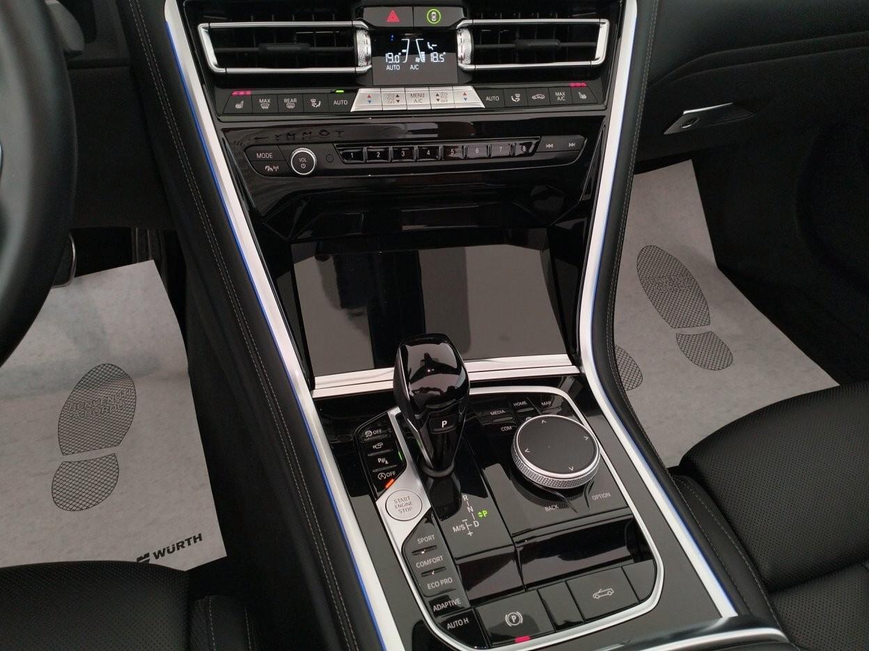 Bmw M850i xDrive Cabrio - IVA ESPOSTA