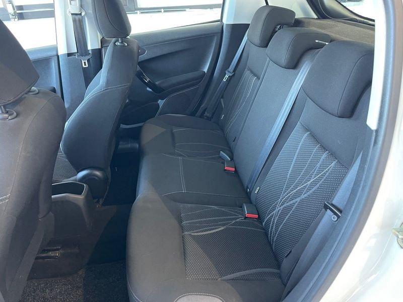 Peugeot 208 1.2 12V VTi 82cv Active