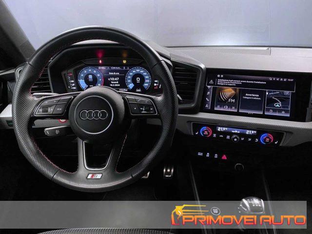 AUDI A1 citycarver 30 TFSI Pack S-Line interno