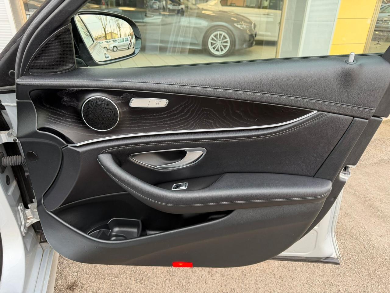 Mercedes E 220 d S.W. 4Matic Auto Premium Plus