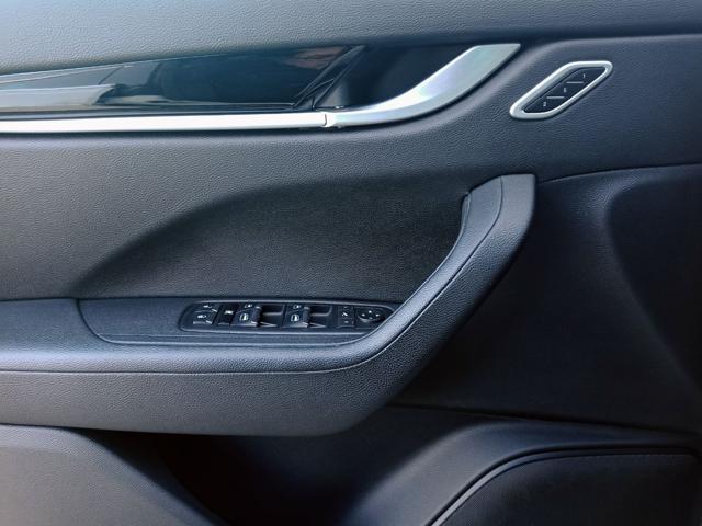 MASERATI Levante V6 Diesel 250 CV AWD Gransport