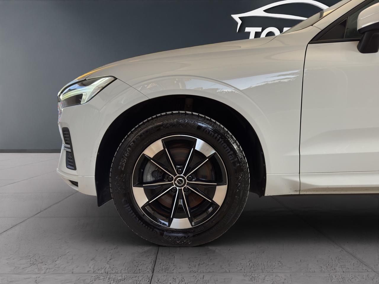 VOLVO XC60 B4 AWD MILD HYBRID MOMENTUM - 2021