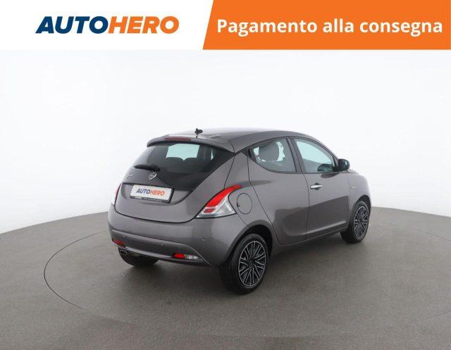 LANCIA Ypsilon 1.2 69 CV 5 porte S&S Gold