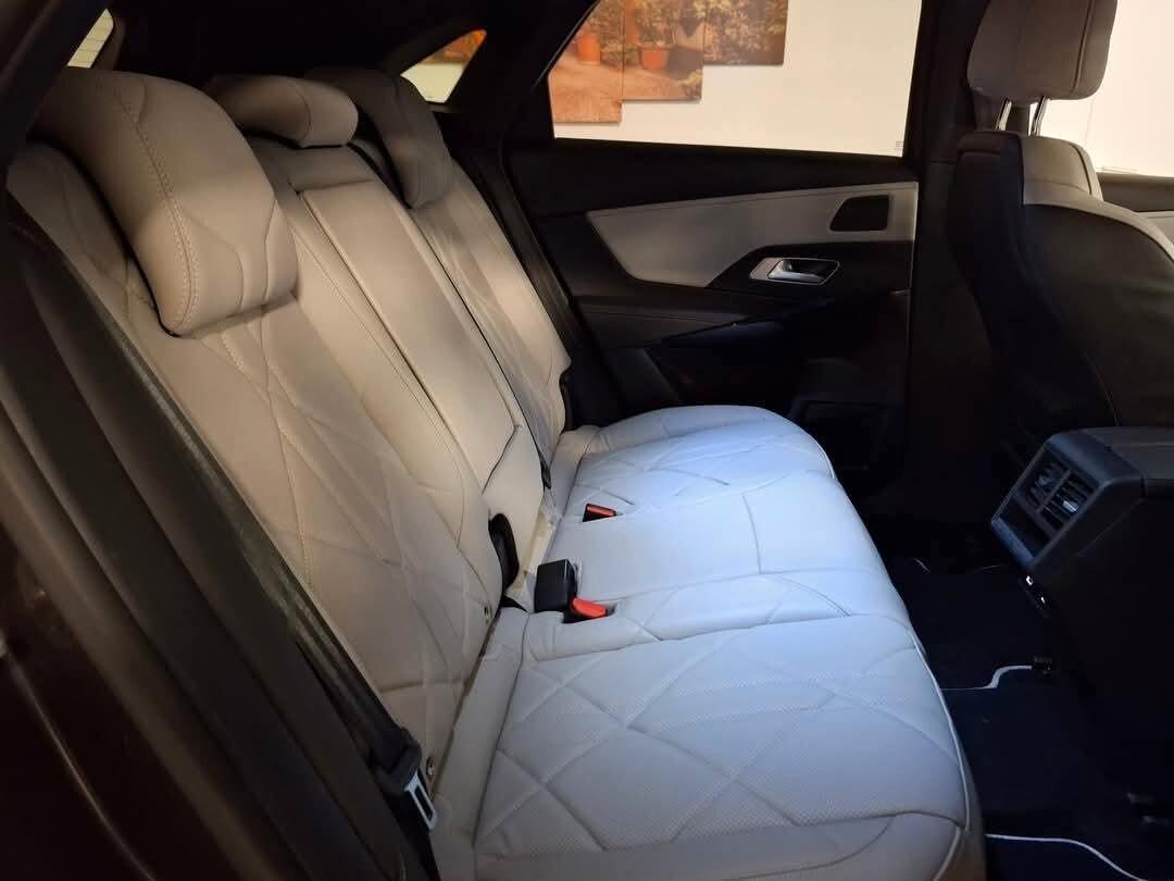 Ds 7 BlueHDi 130 aut. Cerchi 19 Sedili massaggianti