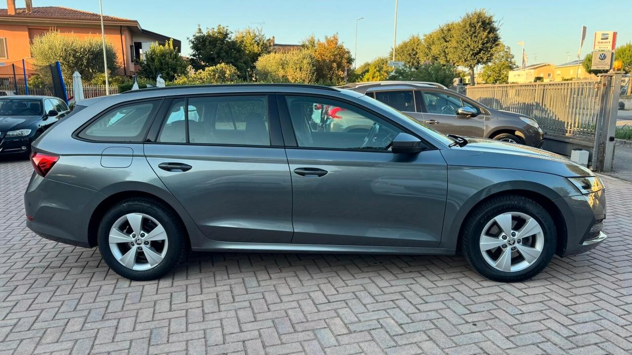 Skoda Octavia 2.0 TDI EVO SCR DSG Wagon Executive
