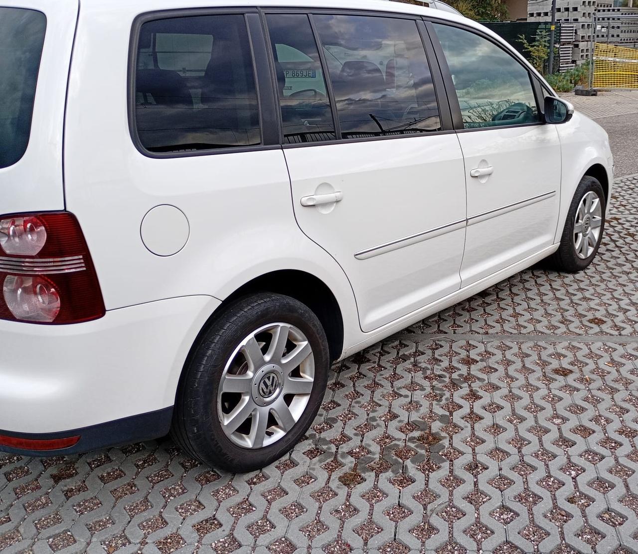 Volkswagen Touran 1.4 TSI Comfortline EcoFuel