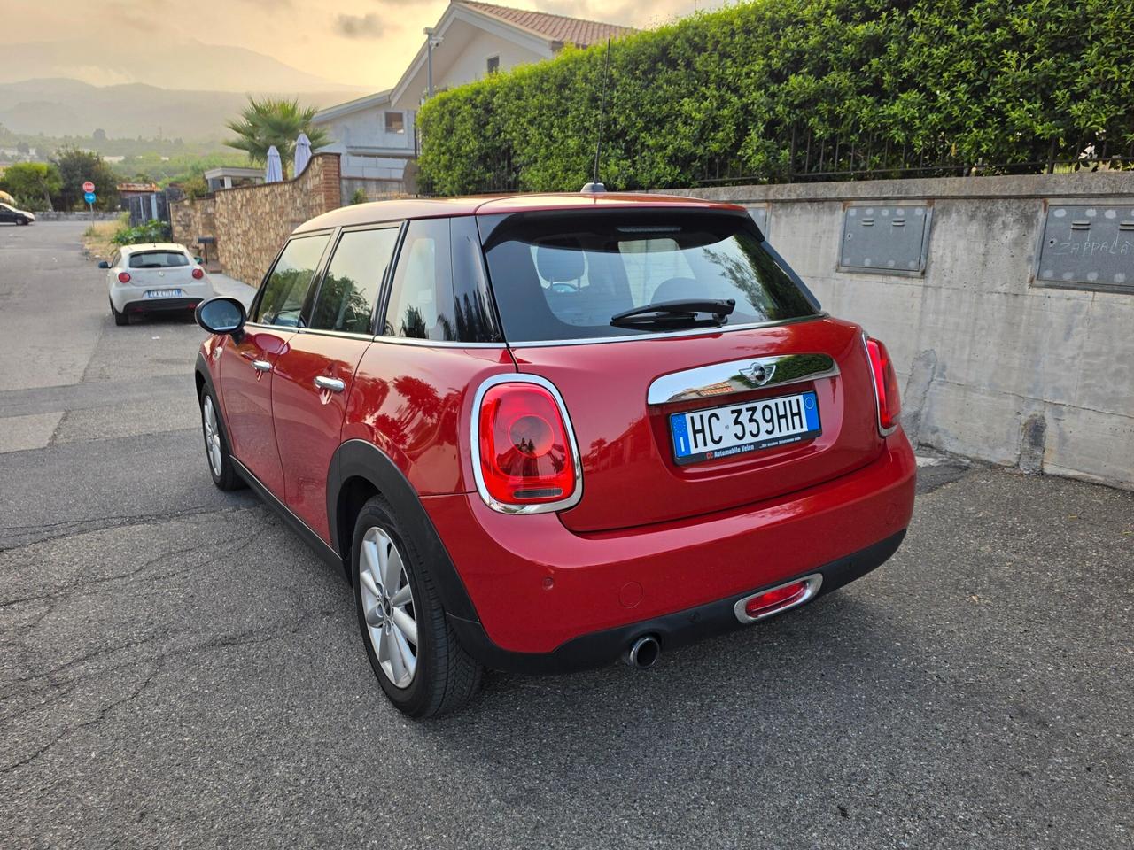 Mini 1.2 One