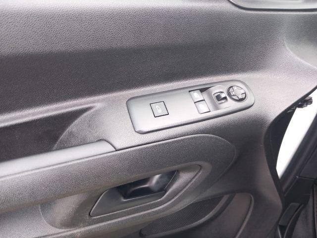 PEUGEOT Partner furgone autocarro