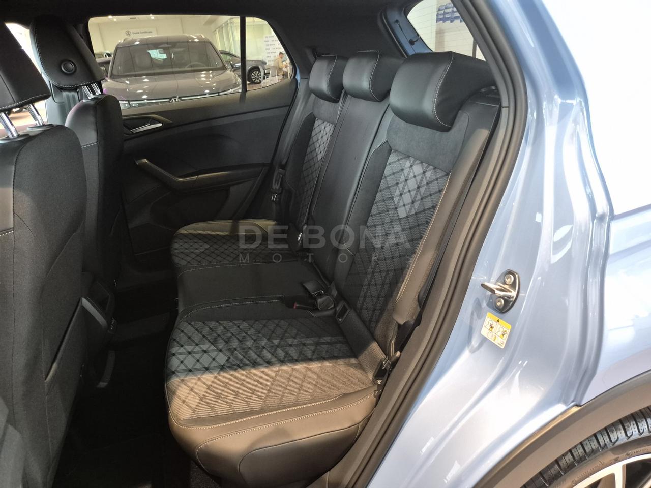 Volkswagen T-Cross 1.0 tsi r-line 115cv