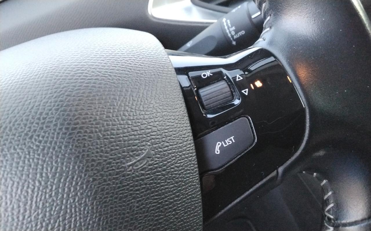 Peugeot 308 BlueHDi 130 S&S Allure