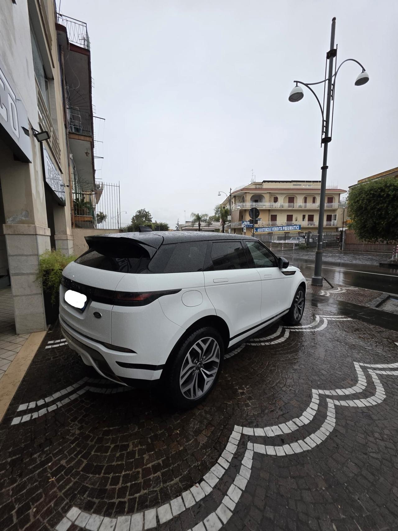 Land Rover Range Evoque 2.0D I4 163 CV R-Dynamic
