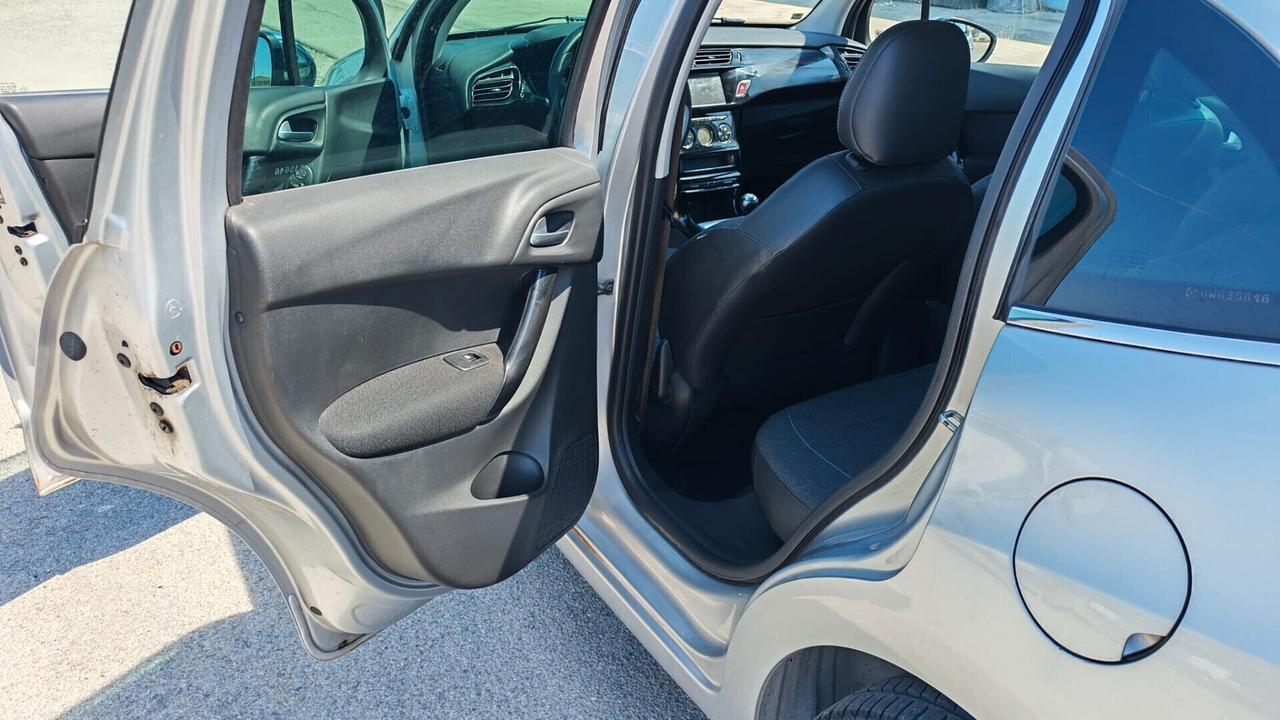 Citroen C3 BlueHDi 75 Monna Lisa