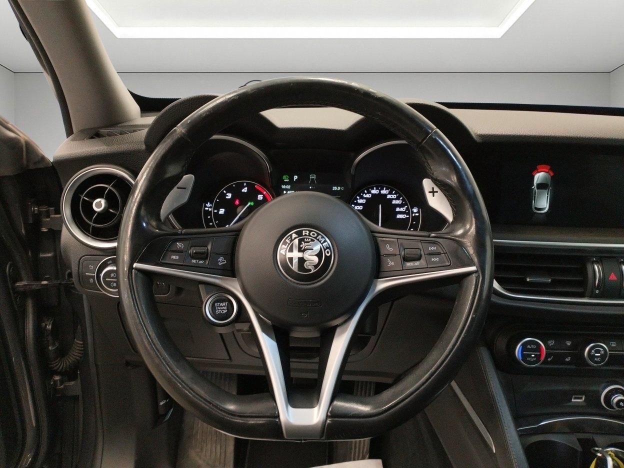 ALFA ROMEO Stelvio Stelvio 2.2 Turbodiesel 210 ...