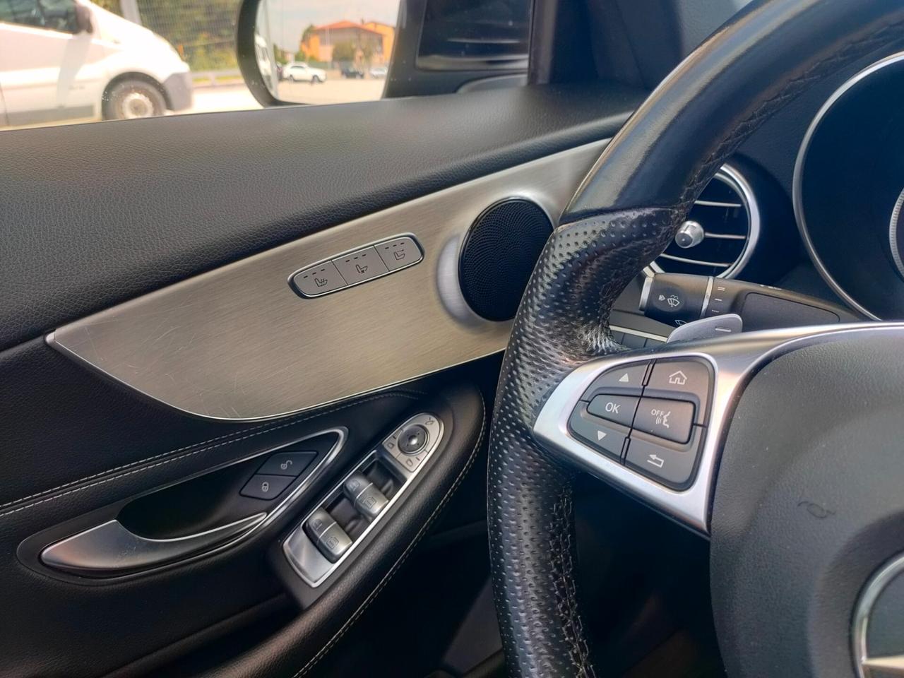 Mercedes-benz C 220 d Cabrio Premium Plus amg