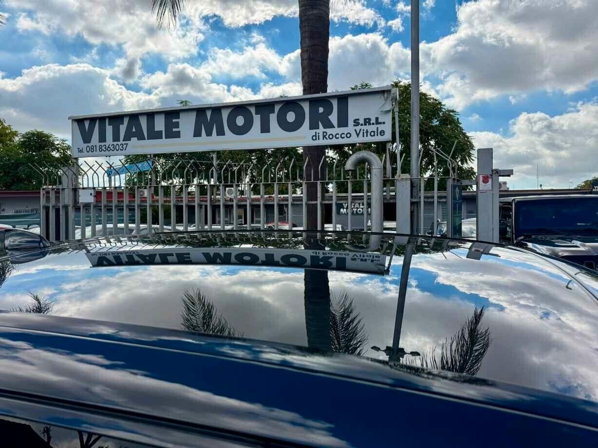 RANGE ROVER VELAR 2.0D 204 CV R-DYNAMIC HSE