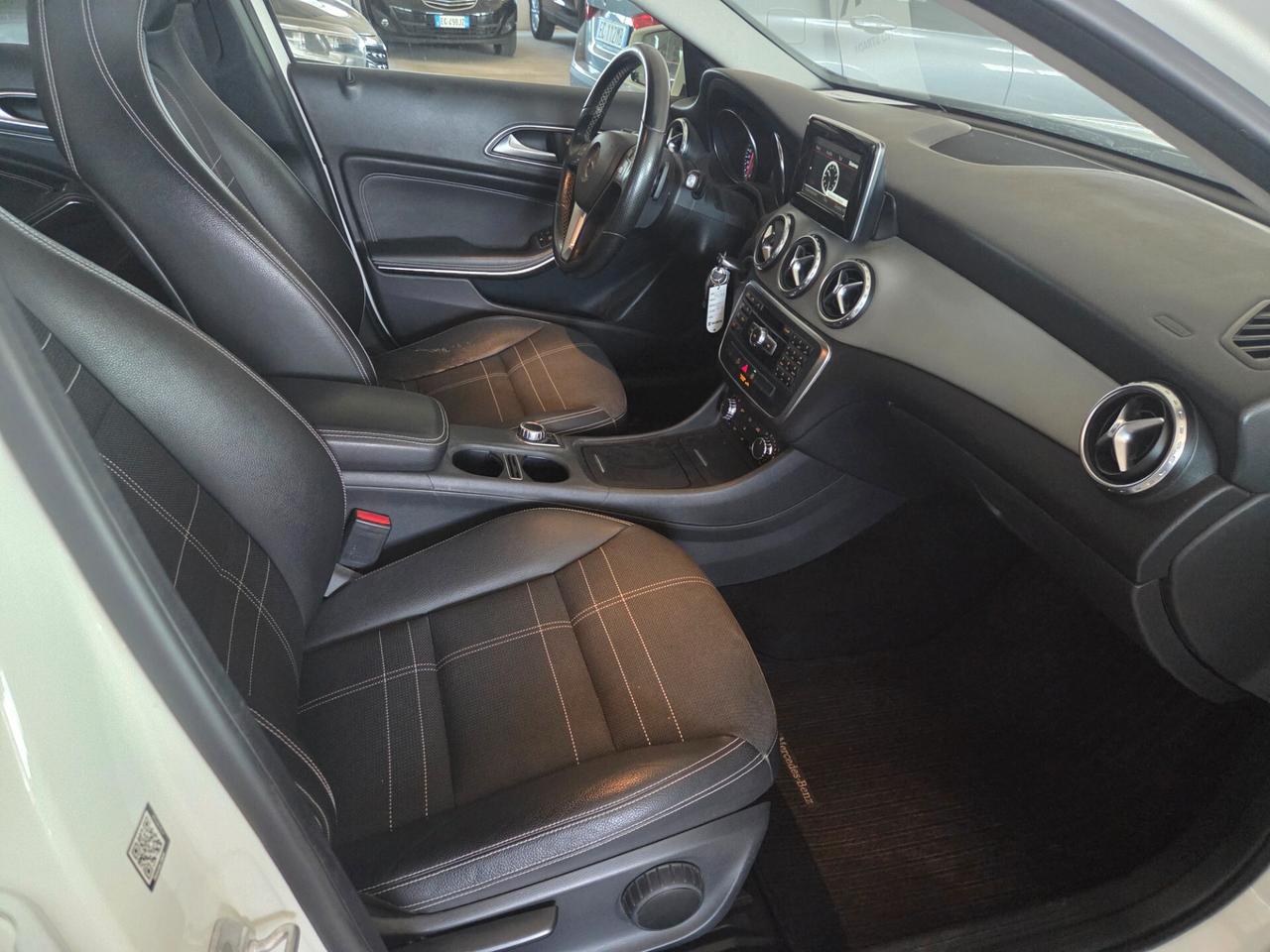 Mercedes-benz GLA 200 premium unico proprietario