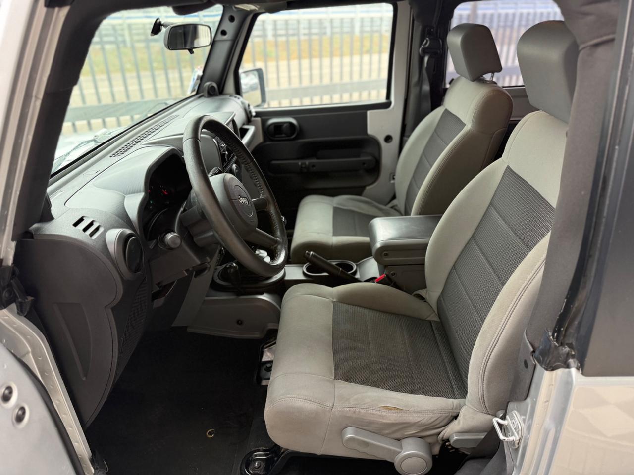 Jeep Wrangler Unlimited 2.8 CRD DPF Rubicon sport