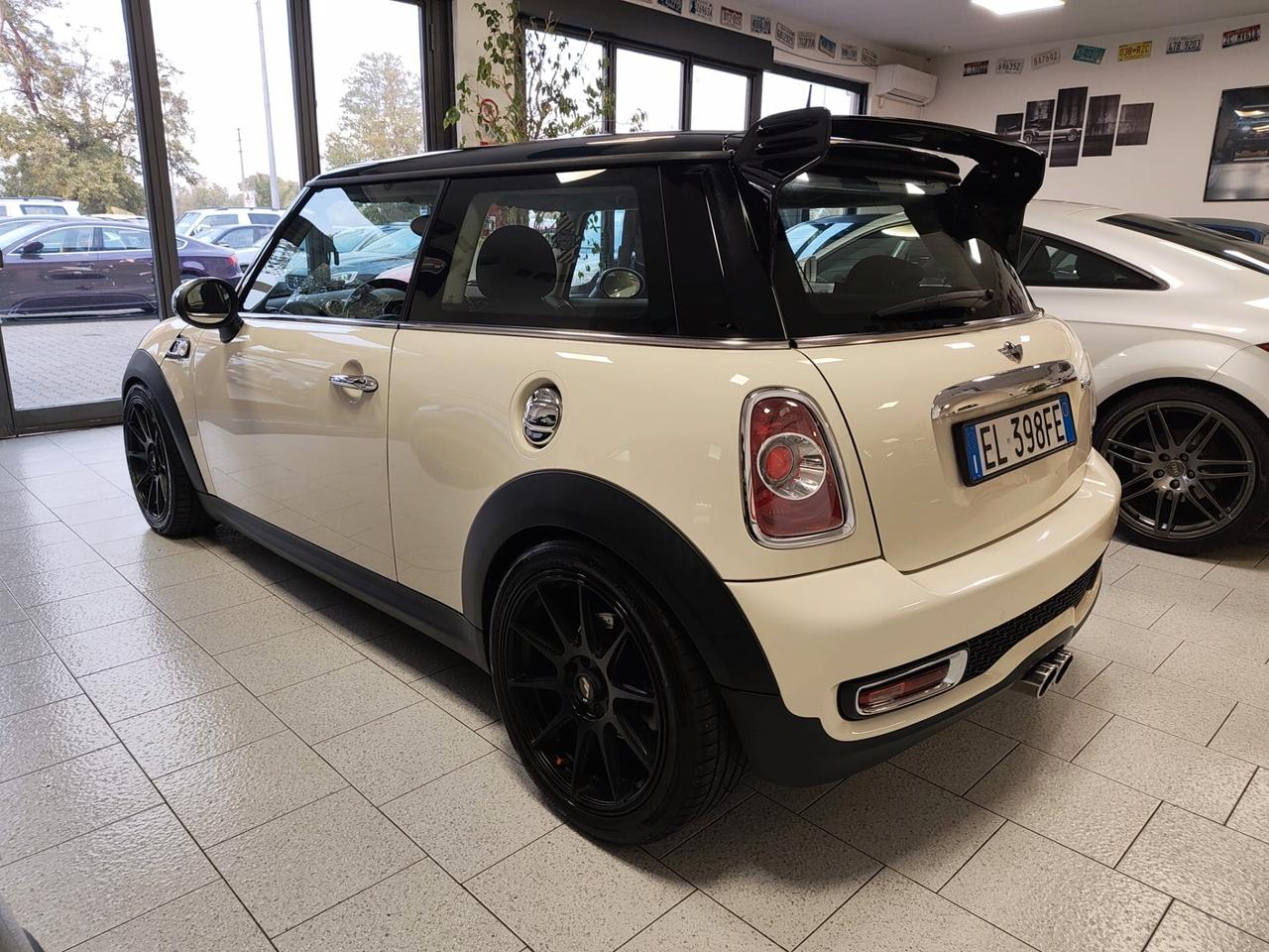 Mini Cooper S 184CV N18B16A AEM INTAKE