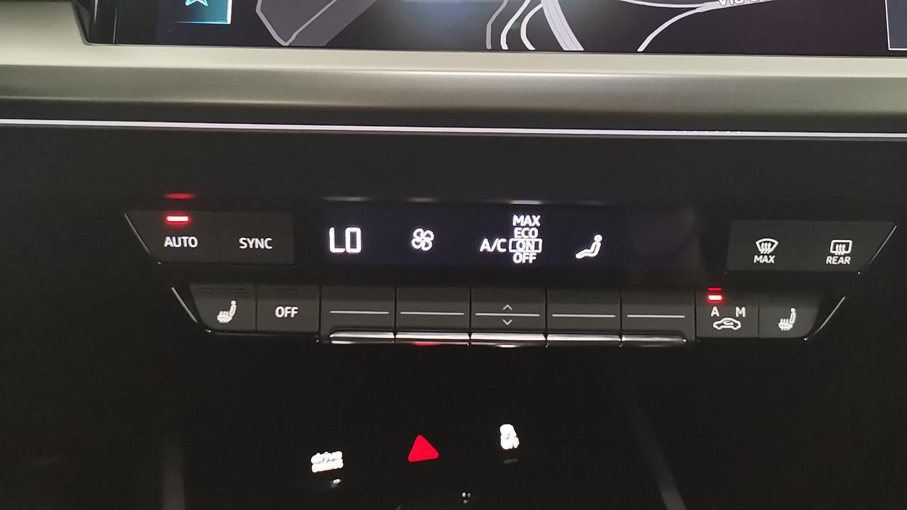 AUDI Q4 Sportback e-tron - Q4 Sportback e-tron 50 S line edition quattro