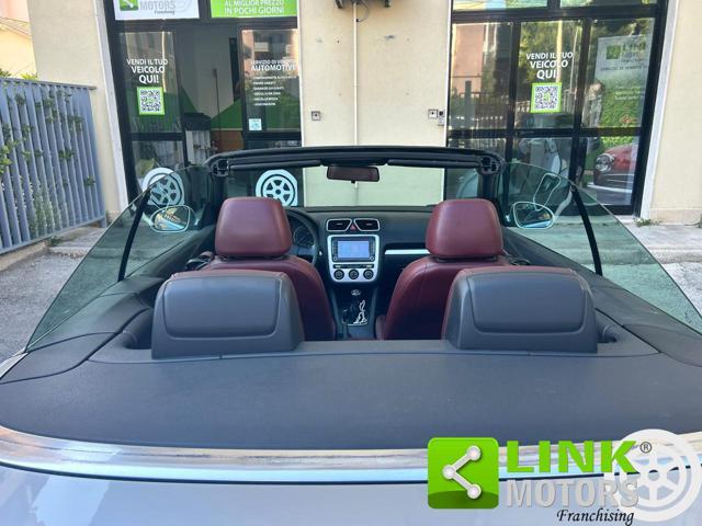 VOLKSWAGEN Eos .