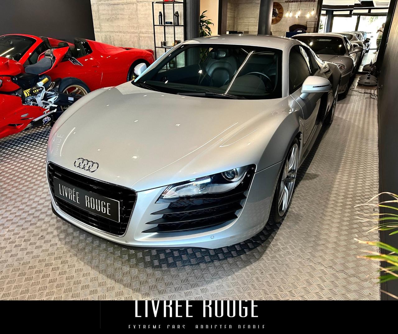 Audi R8 4.2 V8 quattro MANUALE