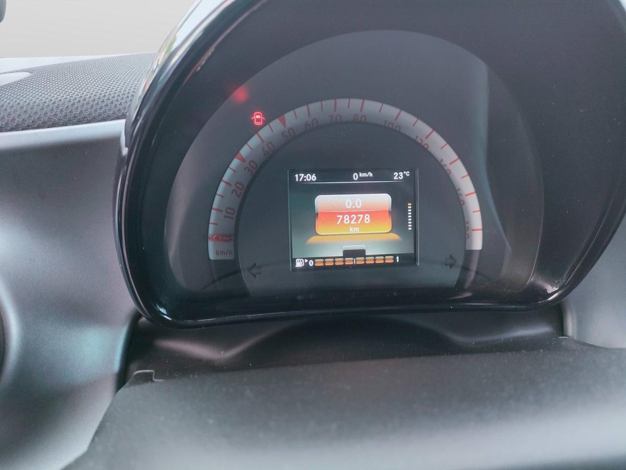 SMART Fortwo III 2015 - Fortwo 1.0 Passion 71cv twinamic my18