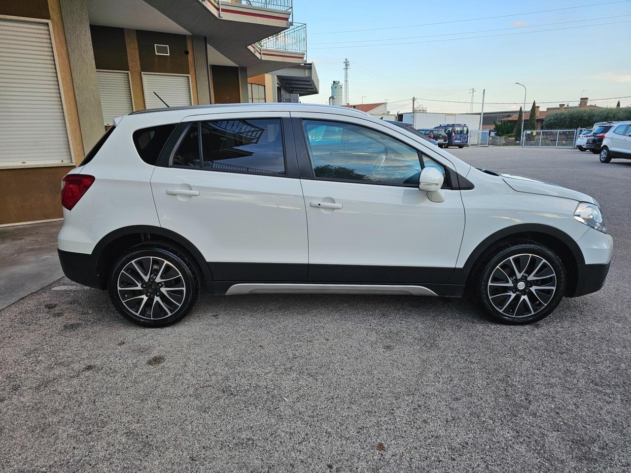 Suzuki S-Cross 1.6 Diesel - 4x4