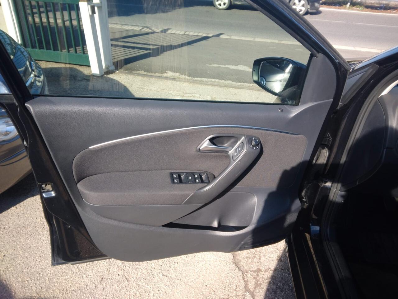 Volkswagen Polo 1.4 TDI Comfortline 2017