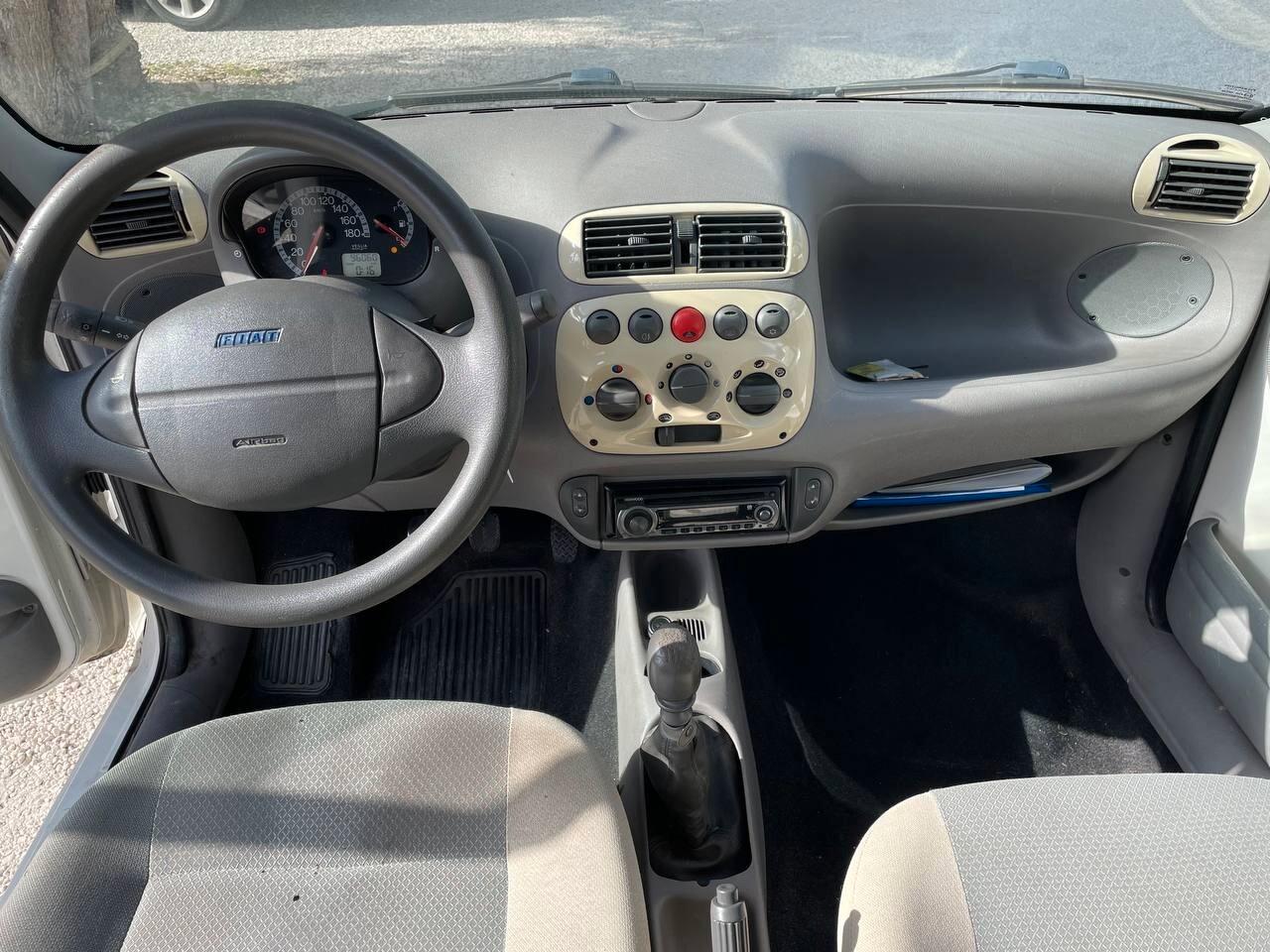 FIAT 600 1.1 B - 2010