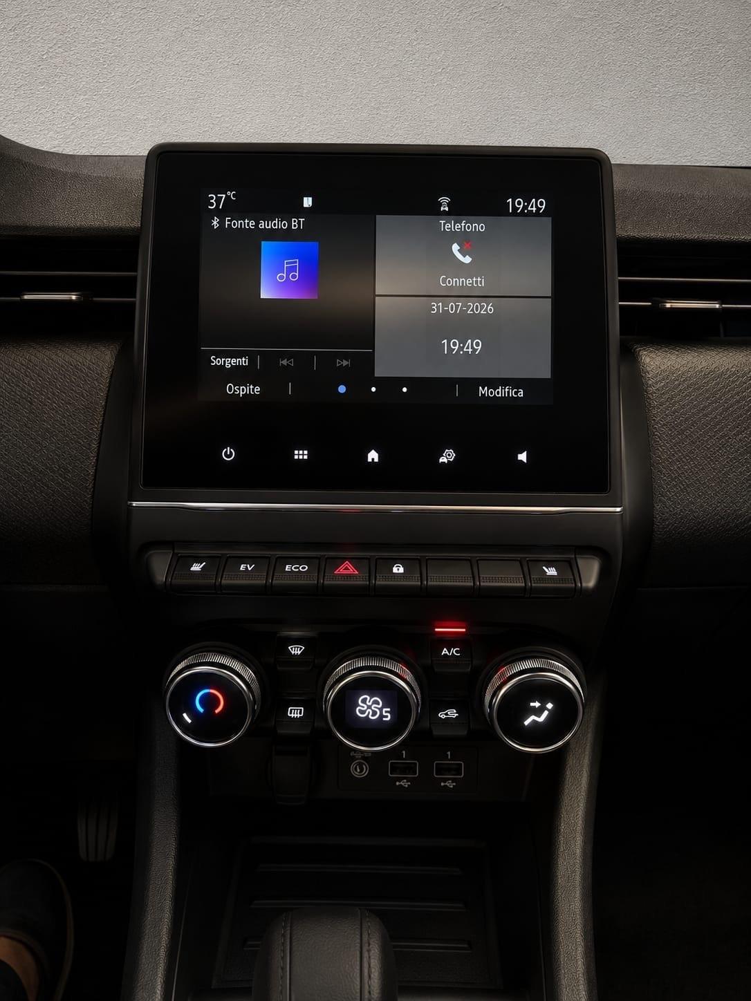 Renault Clio Full Hybrid E-Tech 145 CV 5 porte Techno