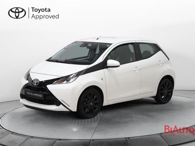 Toyota Aygo Aygo 5p 1.0 x-play tss m-mt